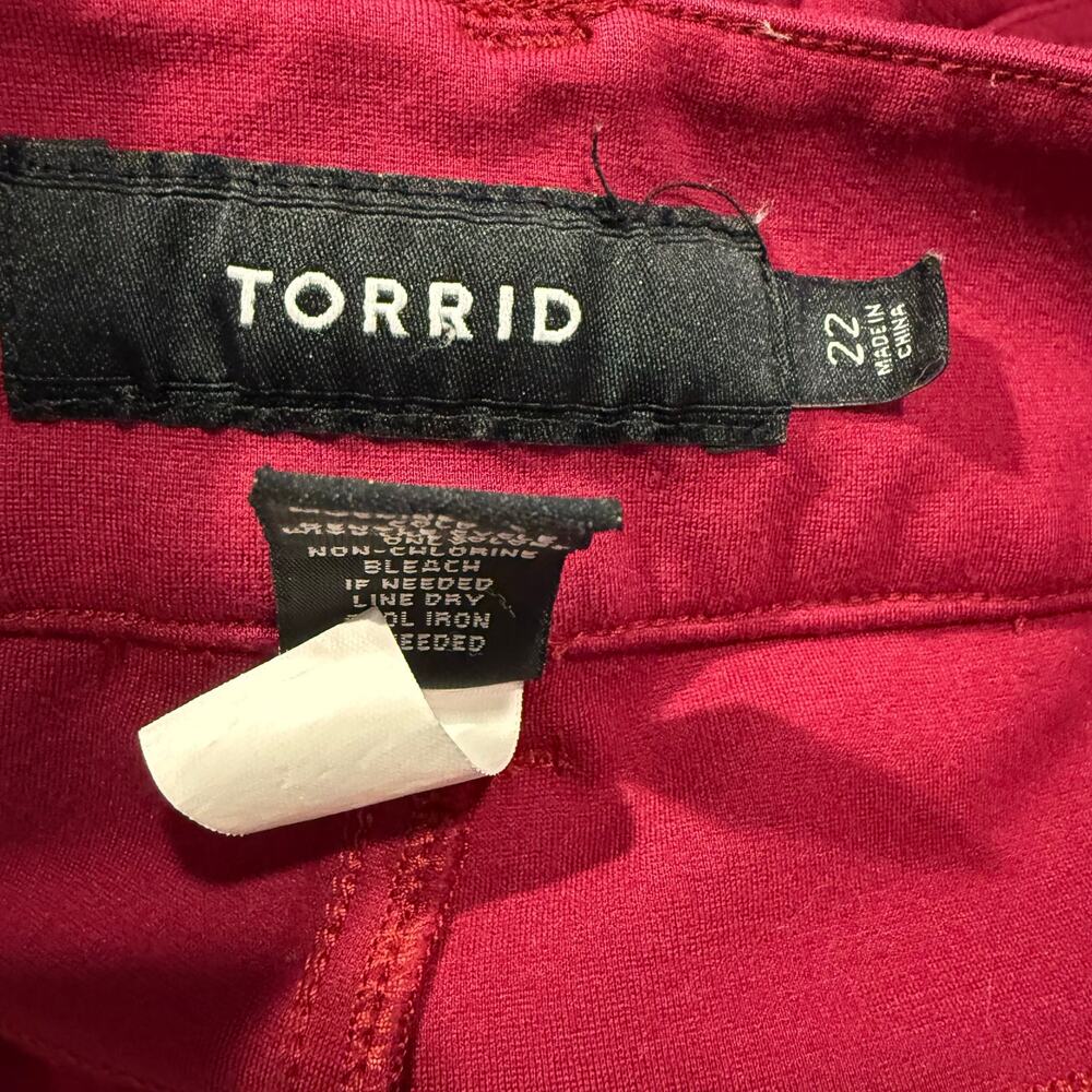 Torrid Women’s Fuchsia Ankle Slacks Size 22 - Picture 5 of 5